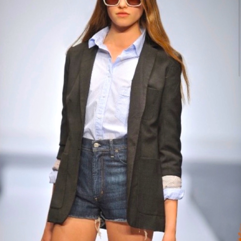 Aritzia Talula Grey Boyfriend Blazer